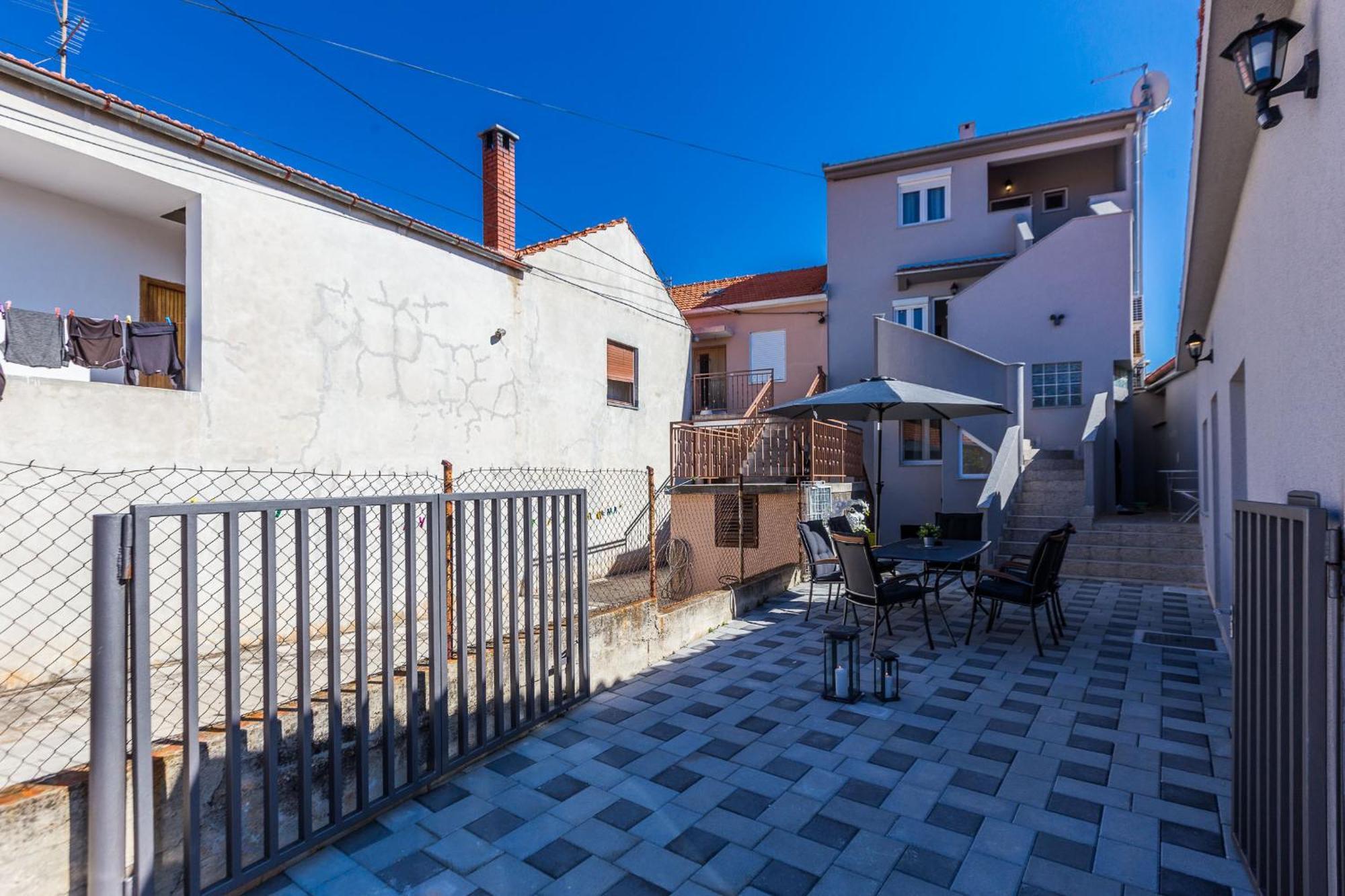 Apartments Mazijini Dvori Zadar Zewnętrze zdjęcie
